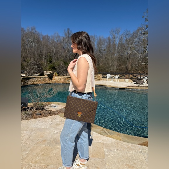 Authentic LV Monogram Document Bag w/ COA , new unbranded crossbody strap - Picture 10 of 11